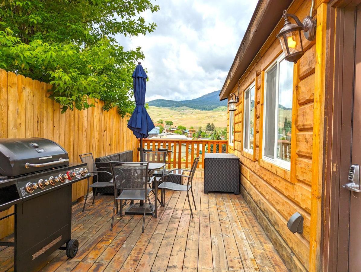 Yellowstone Treasure Guesthouses On The River جاردينر المظهر الخارجي الصورة