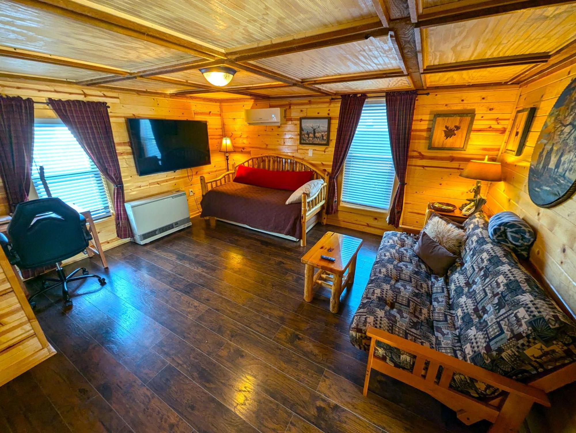 Yellowstone Treasure Guesthouses On The River جاردينر المظهر الخارجي الصورة